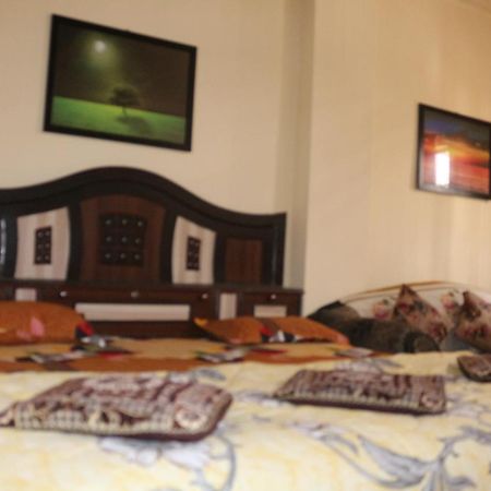 Mother Hostel فاراناسي المظهر الخارجي الصورة