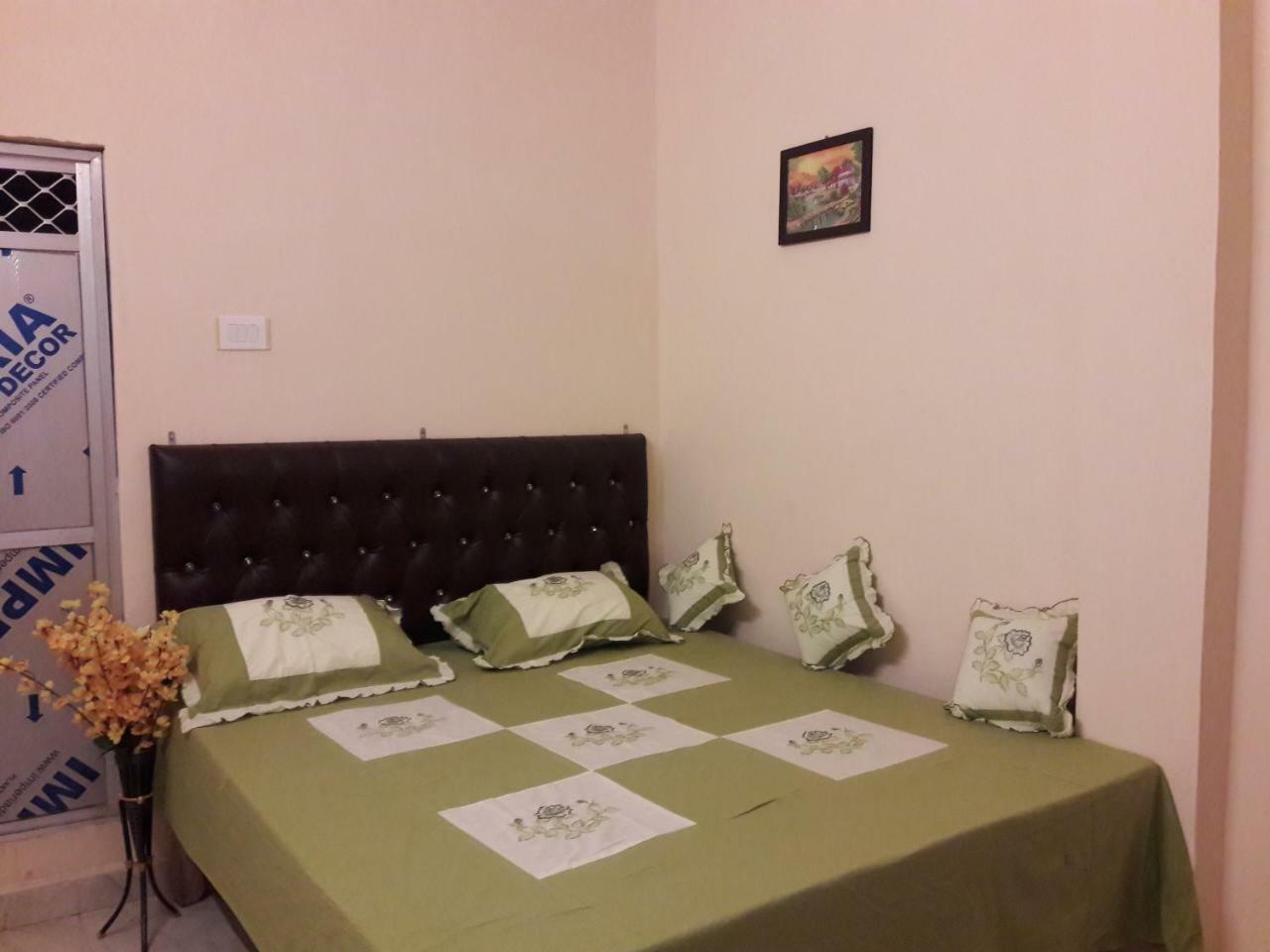 Mother Hostel فاراناسي المظهر الخارجي الصورة