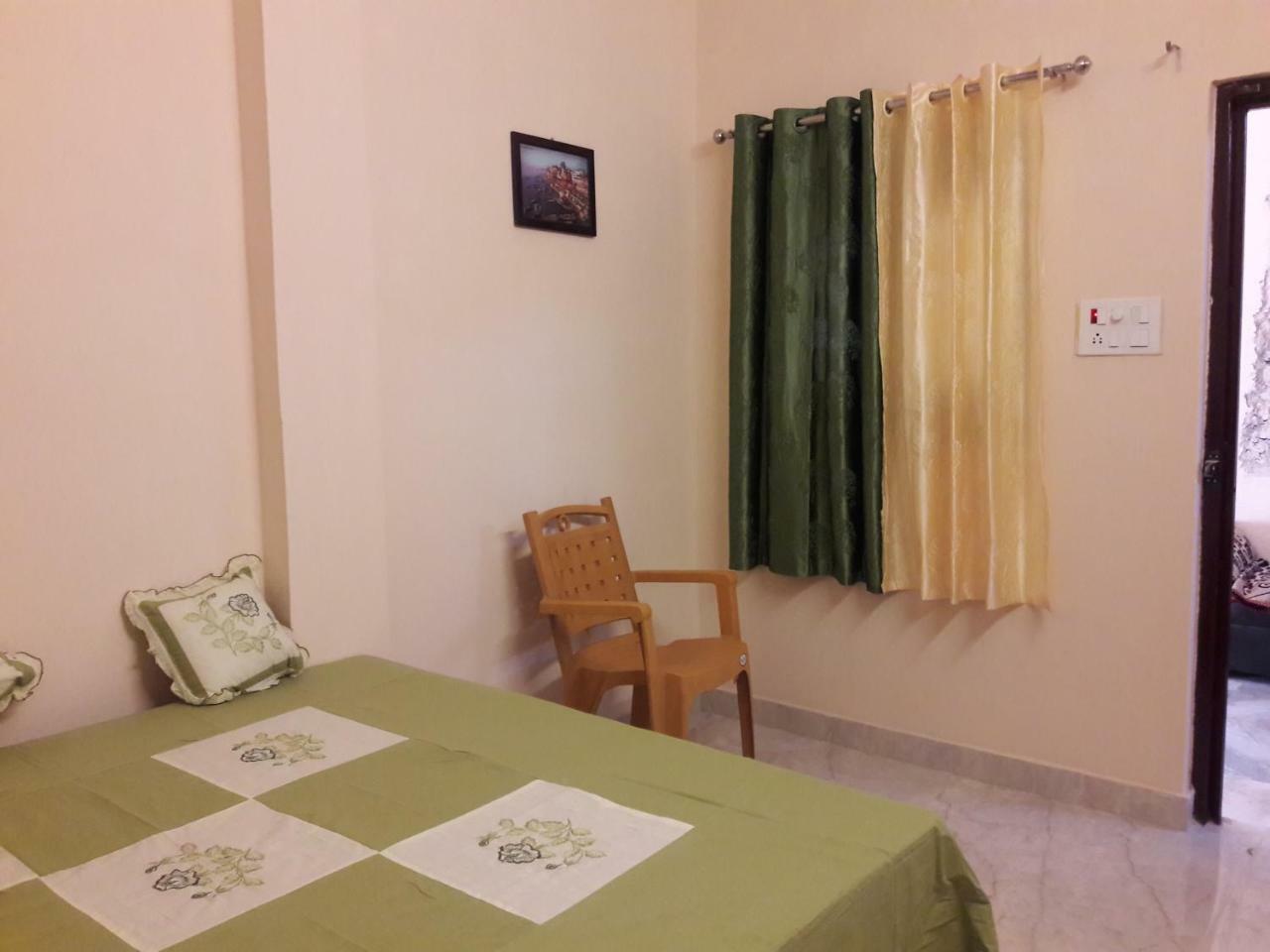 Mother Hostel فاراناسي المظهر الخارجي الصورة