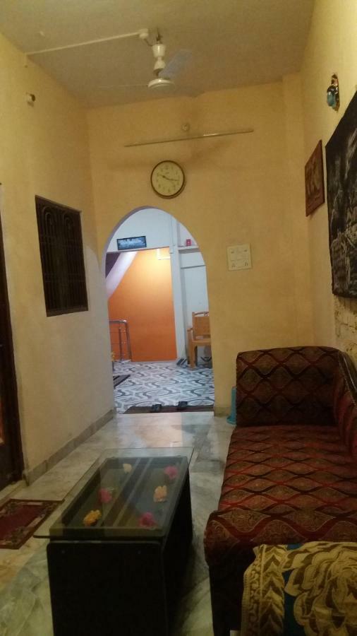 Mother Hostel فاراناسي المظهر الخارجي الصورة